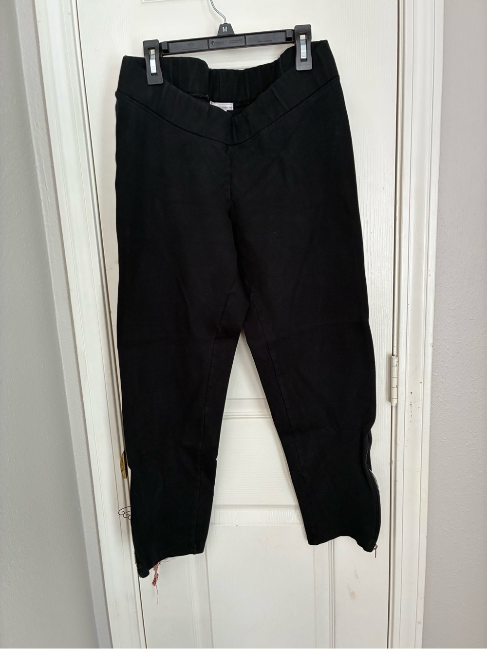 GAP Black Maternity Knit Waistband Pants